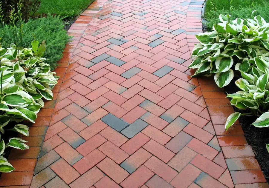 Common Concrete Paving Issues And How To Avoid Them in Avon, IN